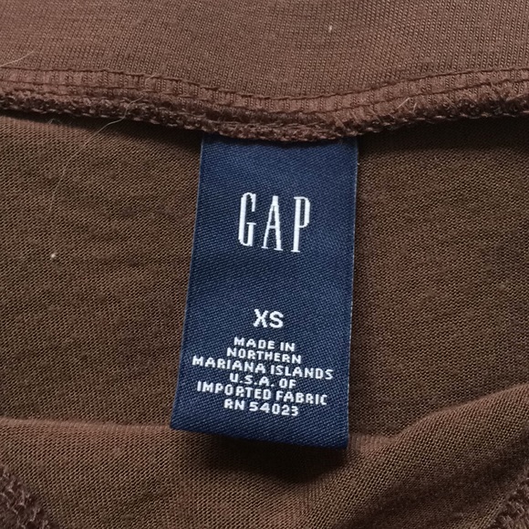 Brown Gap Ruffle Top - Picture 3 of 3